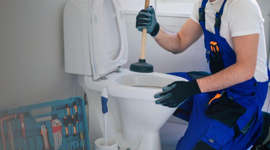 Professional same day plumber in Fort Kent, ME